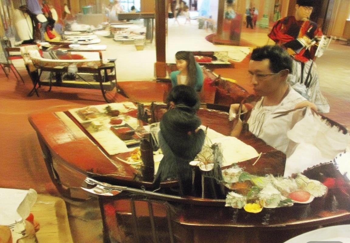 莱昂·格雷茨卡：从青涩小将到足球巨星的蜕变之路